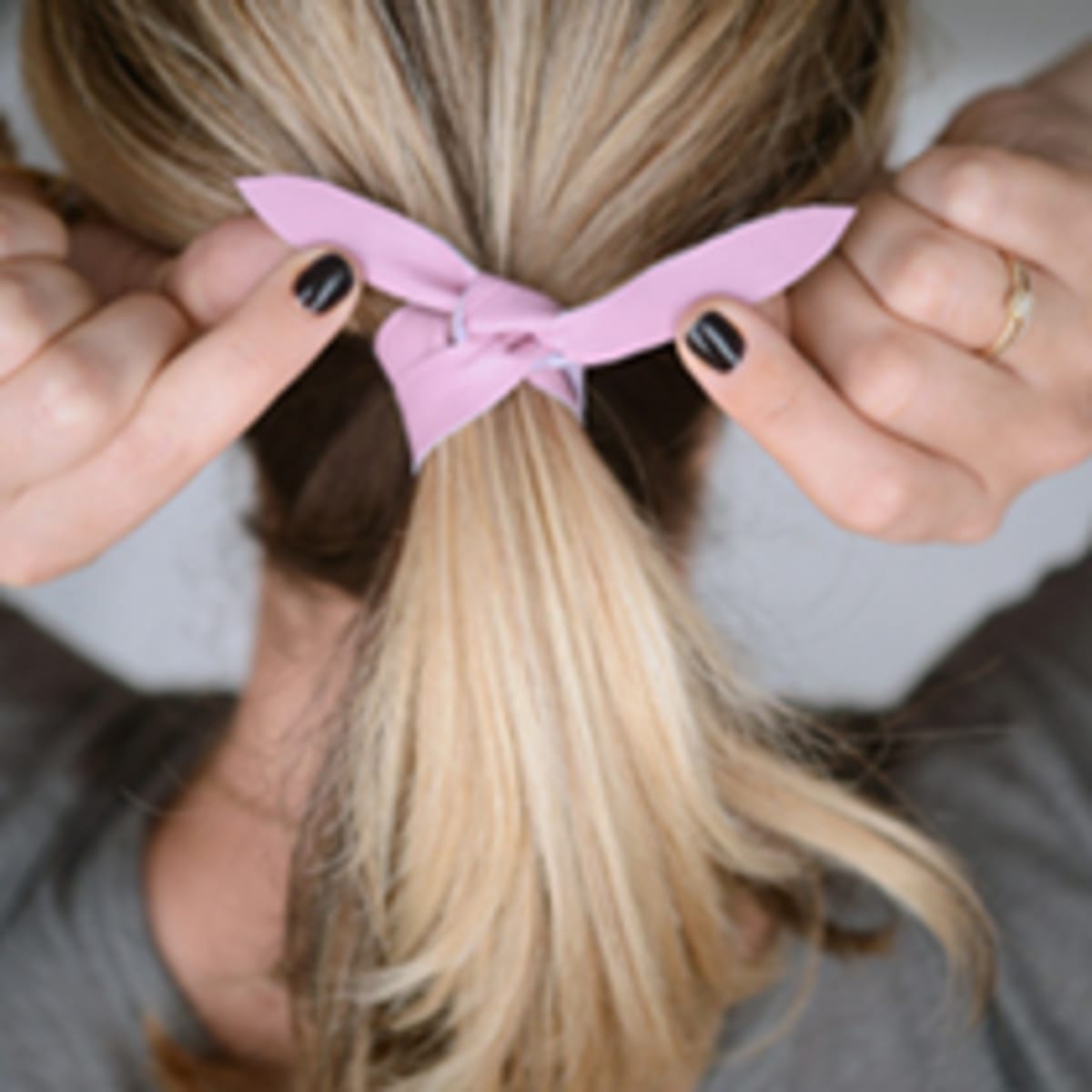DIY: Leather Hair Tie - Cupcakes & Cashmere