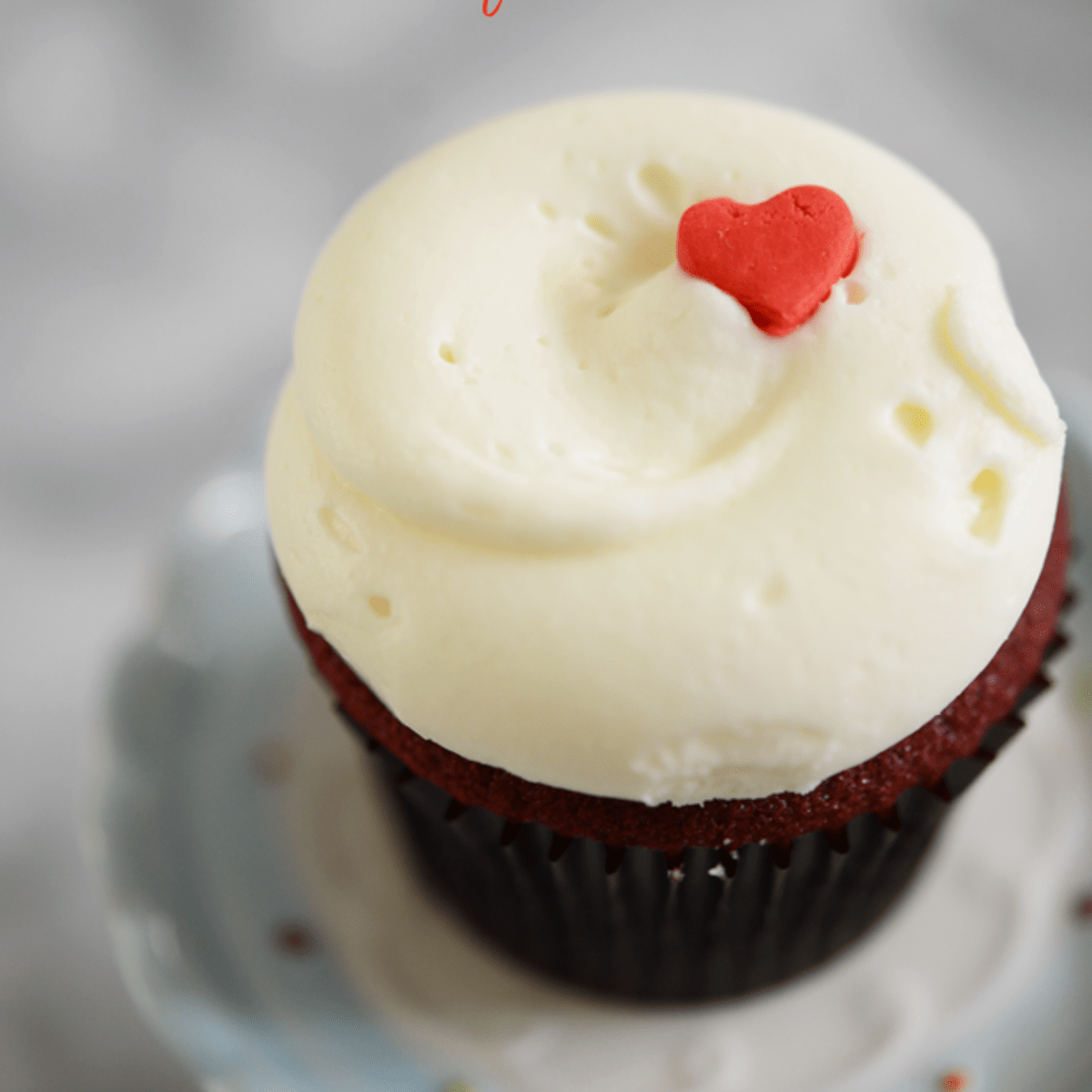 Valentine's Day Gift Guide for Yourself / Girlfriends - Cupcakes & Cashmere