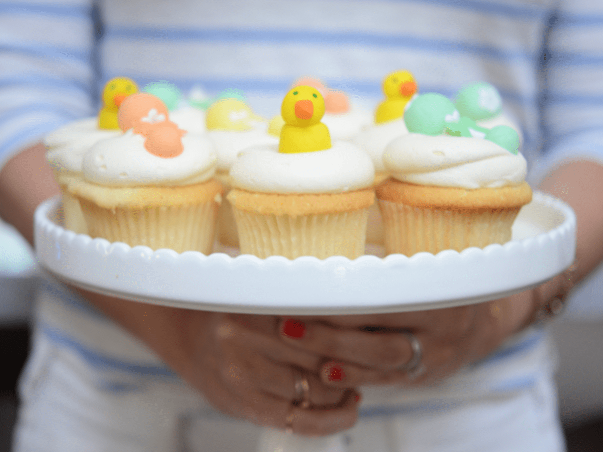 Popular Cupcake and Cashmere Easter Cake