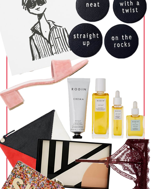 Gift Guide 2- For the Fashion Lover 2.png