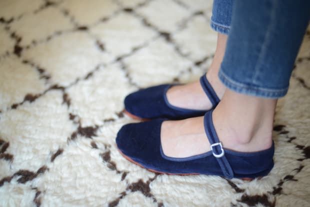 blue velvet mary jane shoes