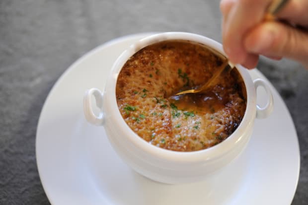 Balthazar's French Onion Soup - Cupcakes & Cashmere