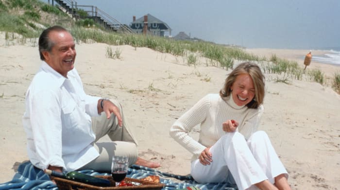 Je ne ramasse que des pierres blanches et j'aimerais pouvoir porter du blanc sans renverser de vin rouge dessus - tout cela à cause de cette scène. (Diane Keaton dans 'Something's Gotta Give')