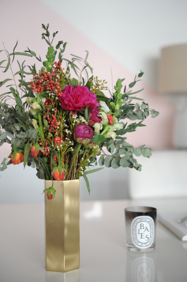 {Fall florals that held on for nearly two weeks}