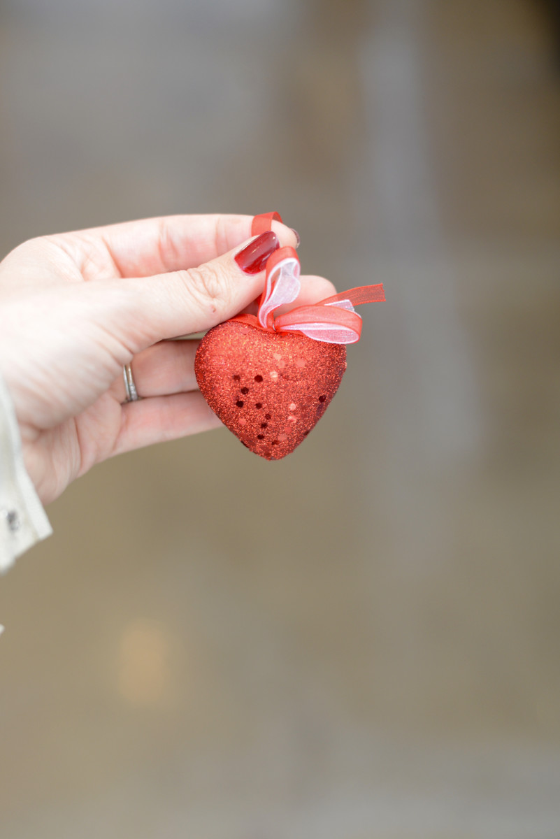 {Heart ornament and nails to match}