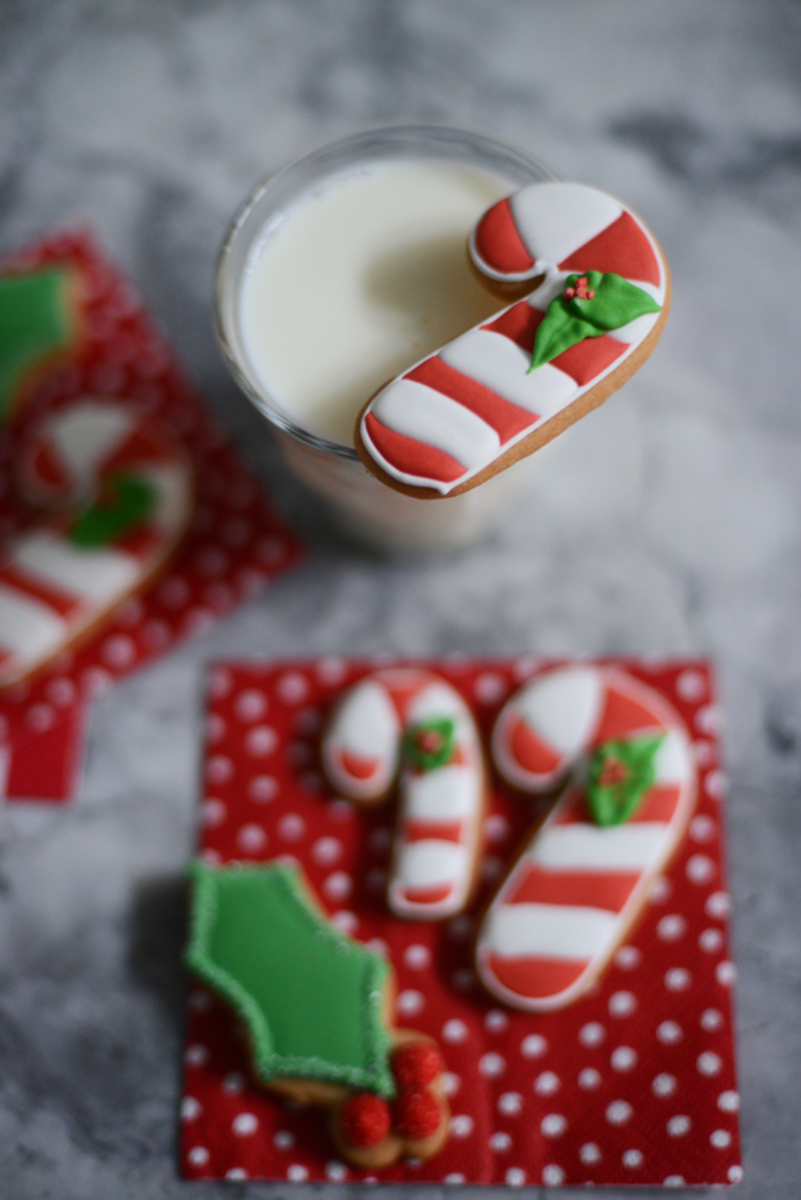  {Festive cookies from Eleni's}