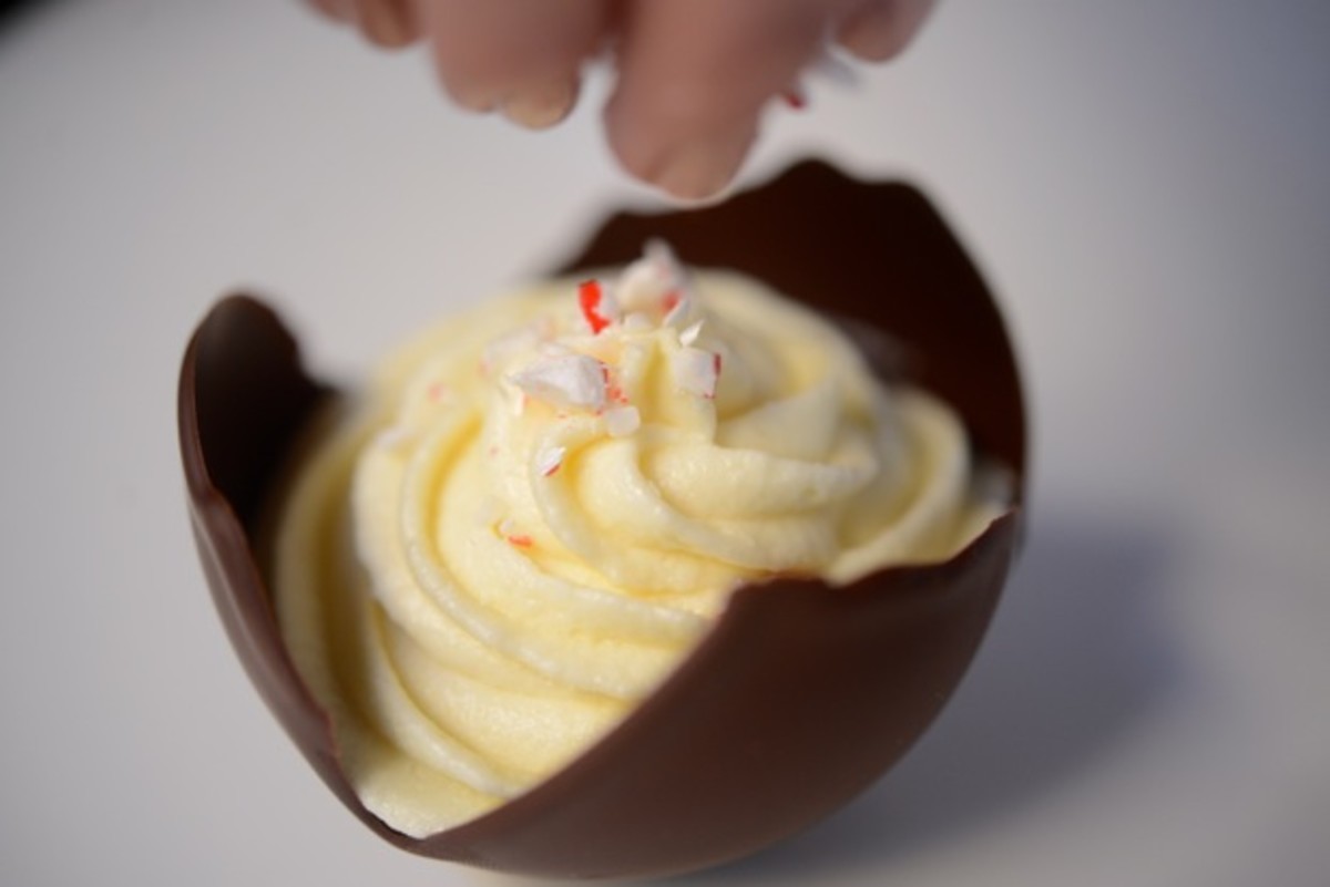 Candy Cane Chocolate Mousse Macaroon Cups