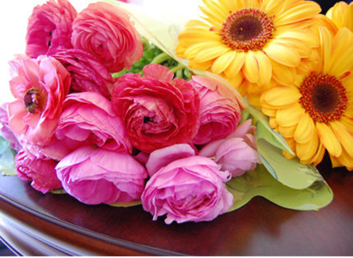 flowers-on-table