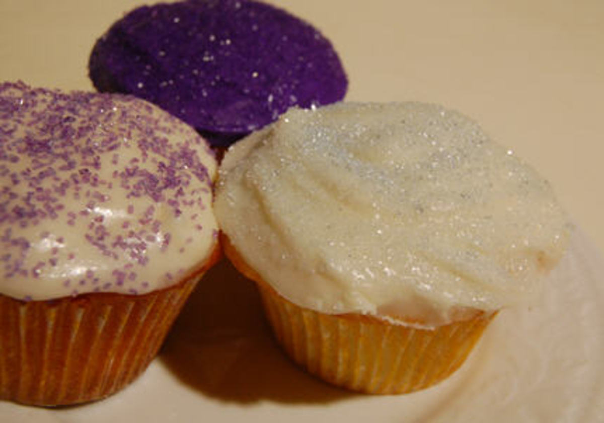 purple-cupcakes