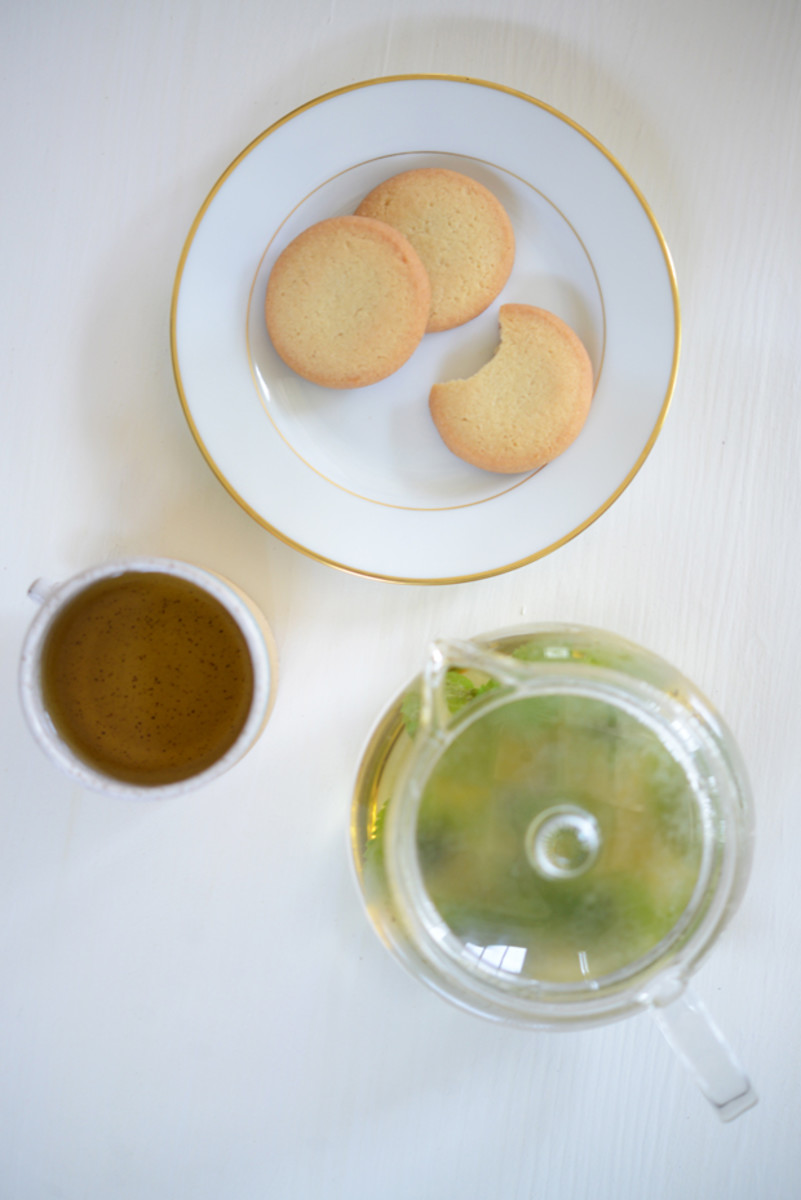  {Current favorite afternoon snack: butter cookies and fresh mint tea}