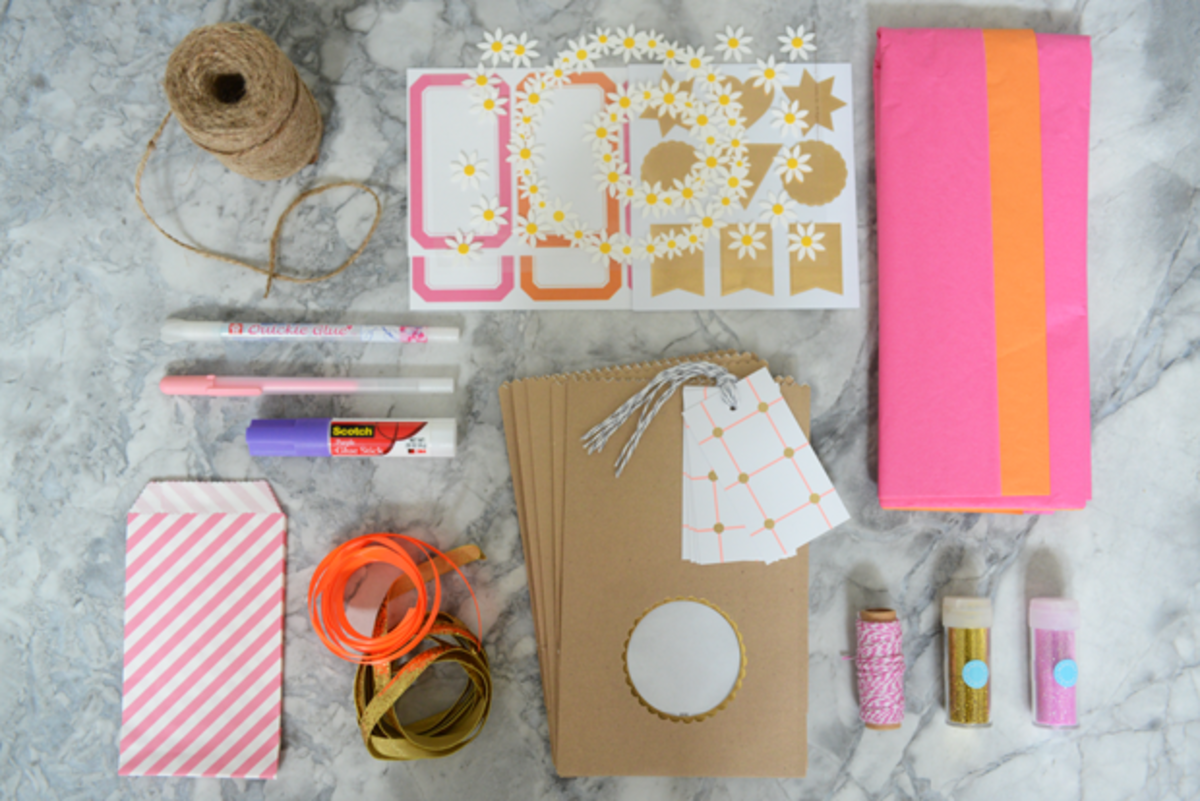 Wrapping Paper & Tape Easy Last Minute Gift Idea + Tag - Mama