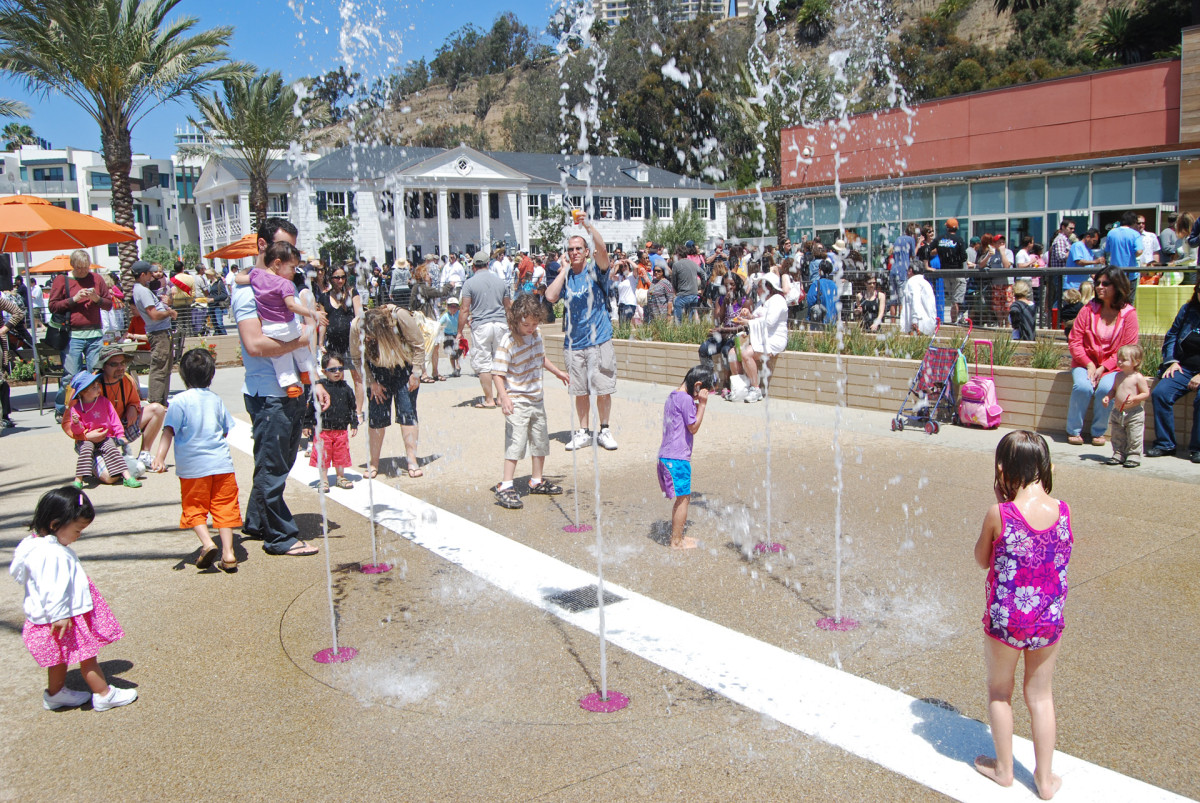 Annenberg Community Beach House, one of our favorite spots to take Kaia for outdoor fun. 