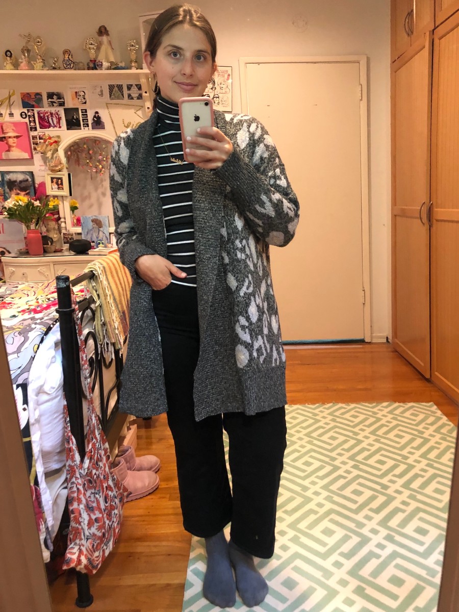 Tuesday (Natalie, Editorial Intern): Cupcakes and Cashmere Cardigan (similar here), American Apparel Turtleneck (similar here), Madewell Jeans, Mejuri Hoops, Childhood bedroom is as I left it! 