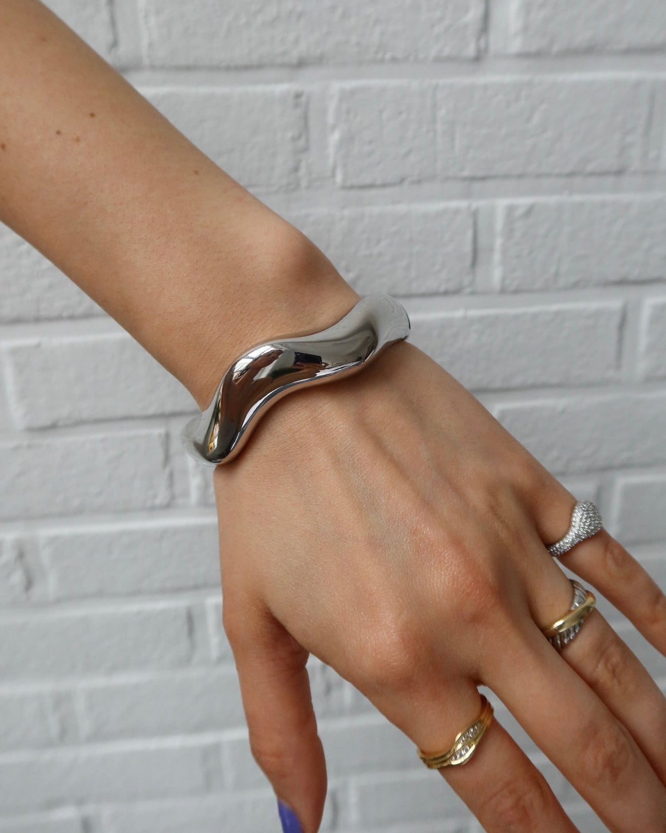 ASTRID WIDE WAVY SILVER STATEMENT BRACELET - Shop Cupcakes and Cashmere