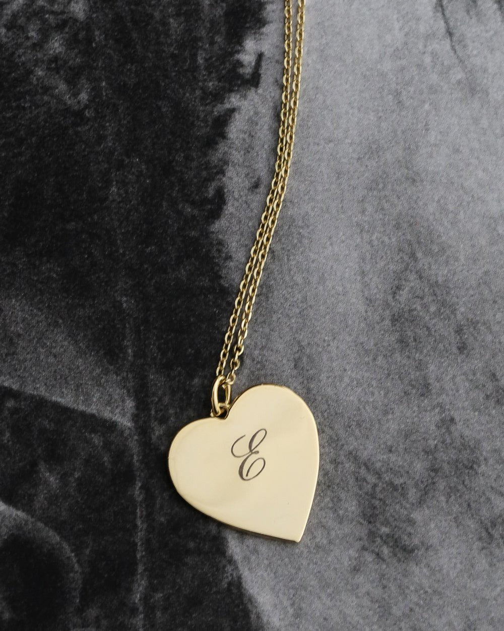 HELEN HEART NECKLACE - Shop Cupcakes and Cashmere