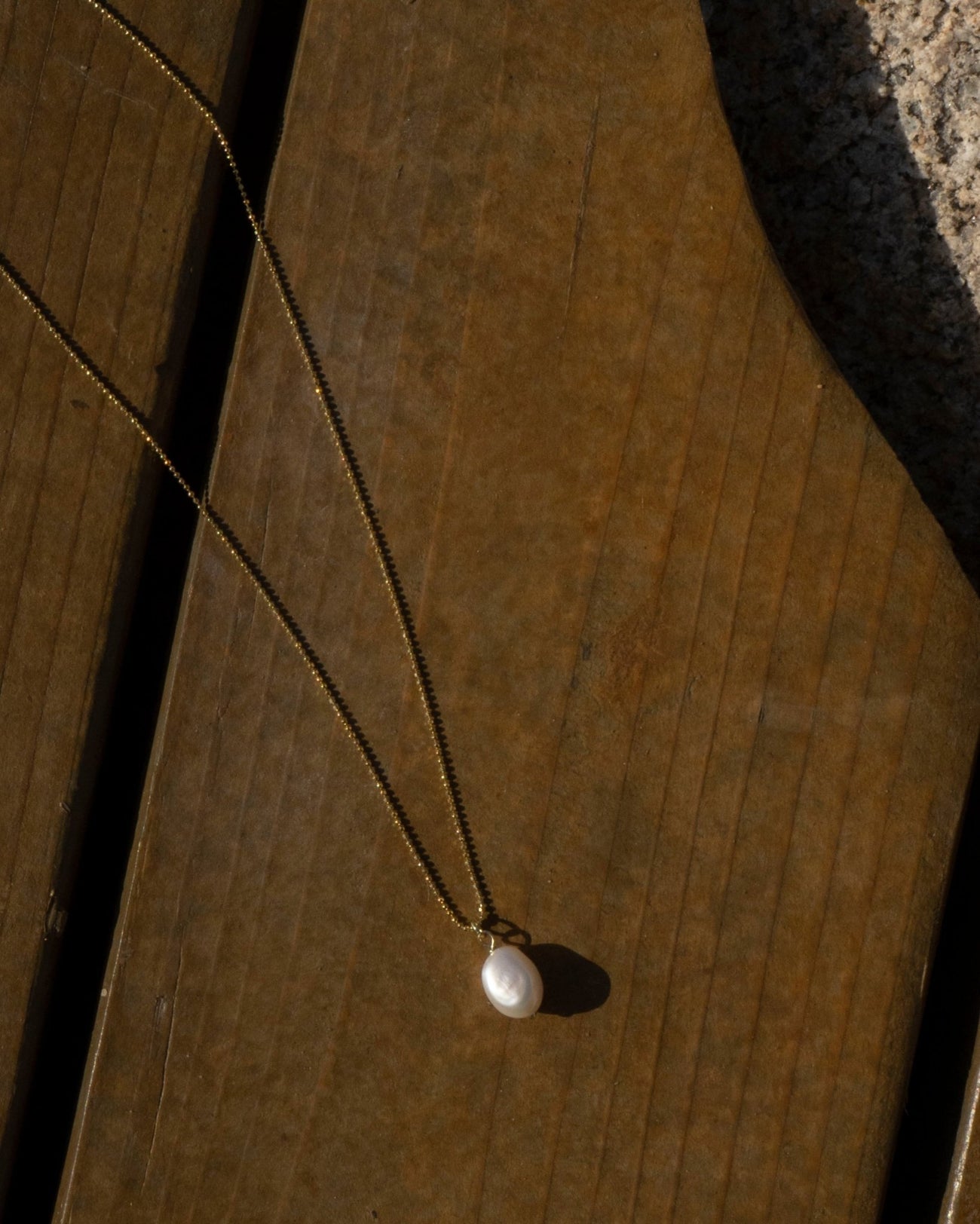 MARY - KATE BAROQUE PEARL ON SMALL BEAD CHAIN - Shop Cupcakes and Cashmere