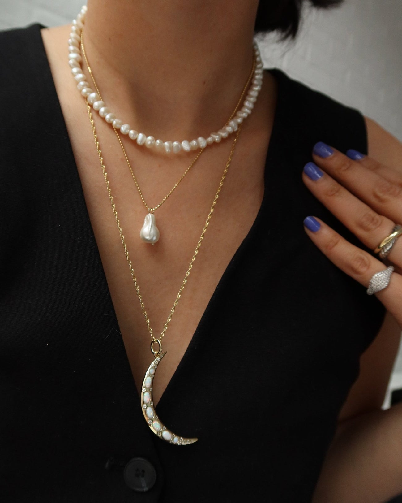 MARY - KATE BAROQUE PEARL ON SMALL BEAD CHAIN - Shop Cupcakes and Cashmere
