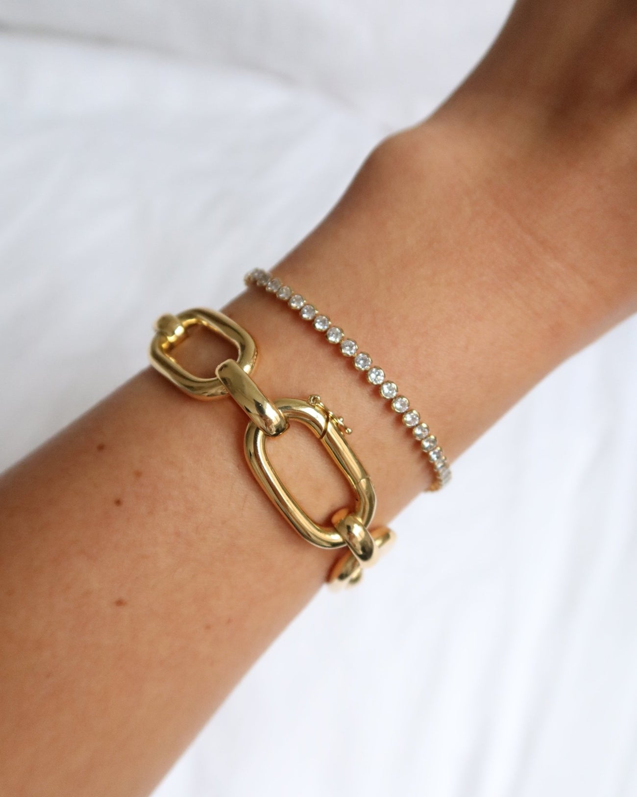 MIRA BEZEL TENNIS BRACELET - Shop Cupcakes and Cashmere
