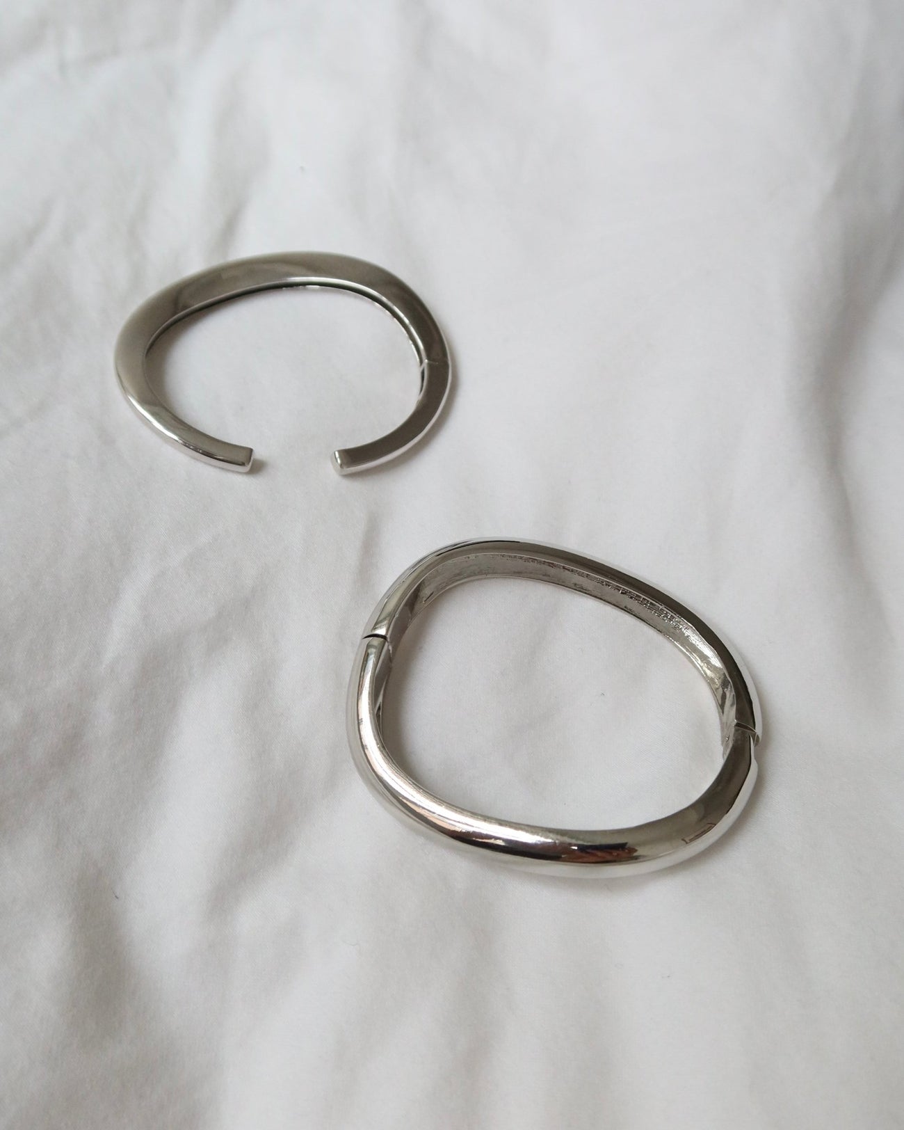 MISCHA WAVY CUFF BRACELET SET (SET OF 2) - Shop Cupcakes and Cashmere