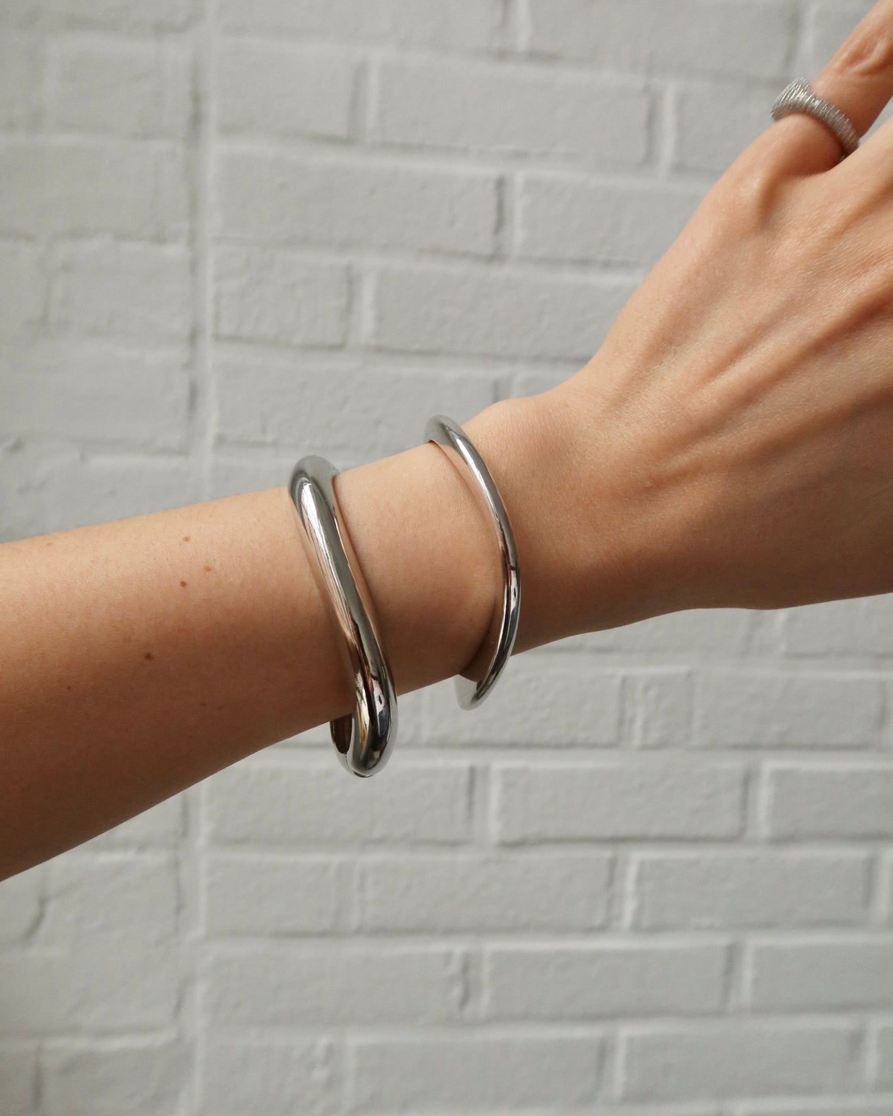 MISCHA WAVY CUFF BRACELET SET (SET OF 2) - Shop Cupcakes and Cashmere