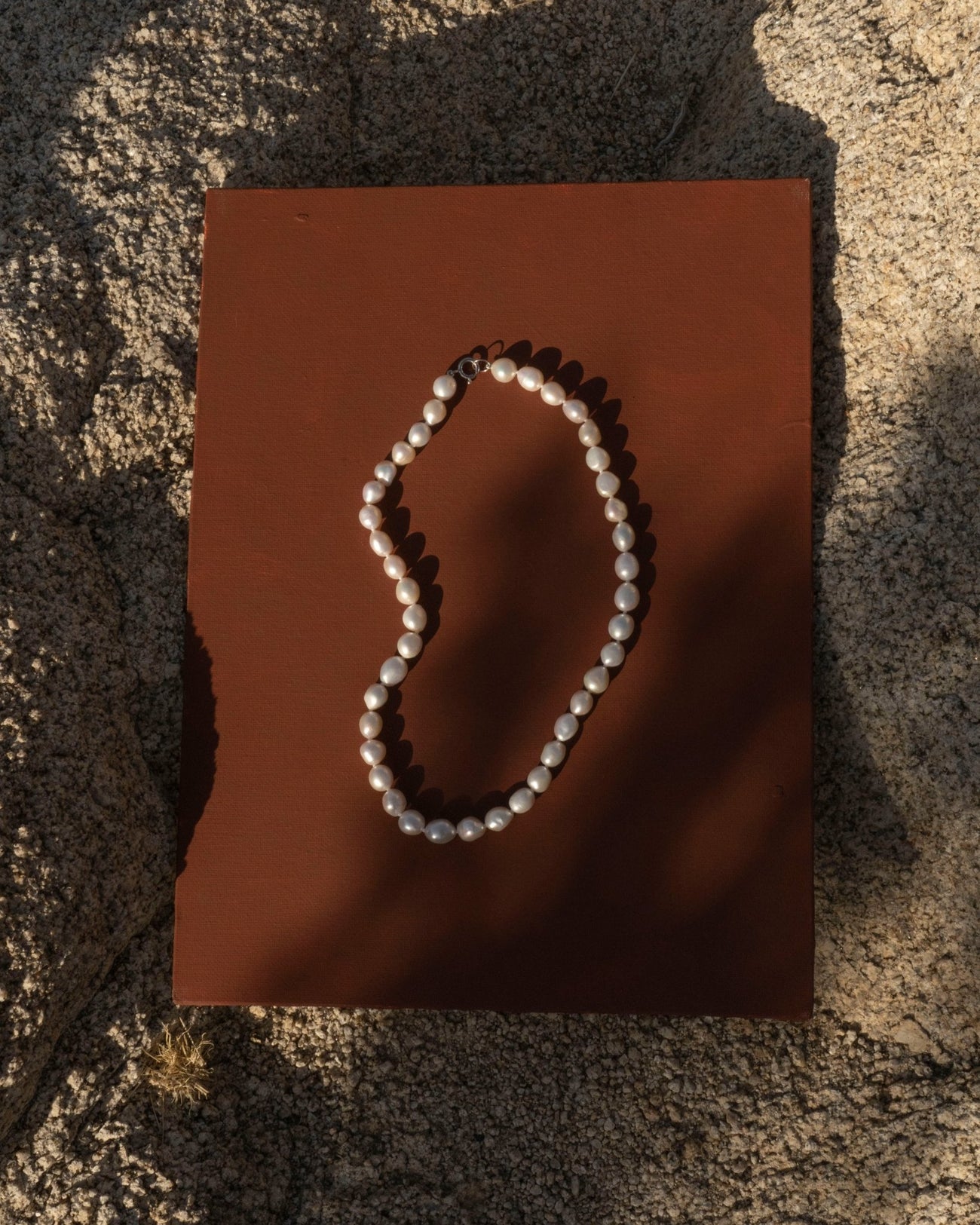 ODETTE WHITE BAROQUE PEARL NECKLACE - Shop Cupcakes and Cashmere