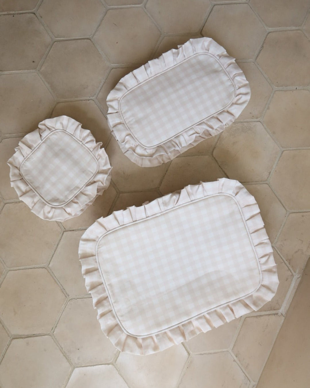 RUFFLE COSMETIC BAG (SET OF 3) - Shop Cupcakes and Cashmere