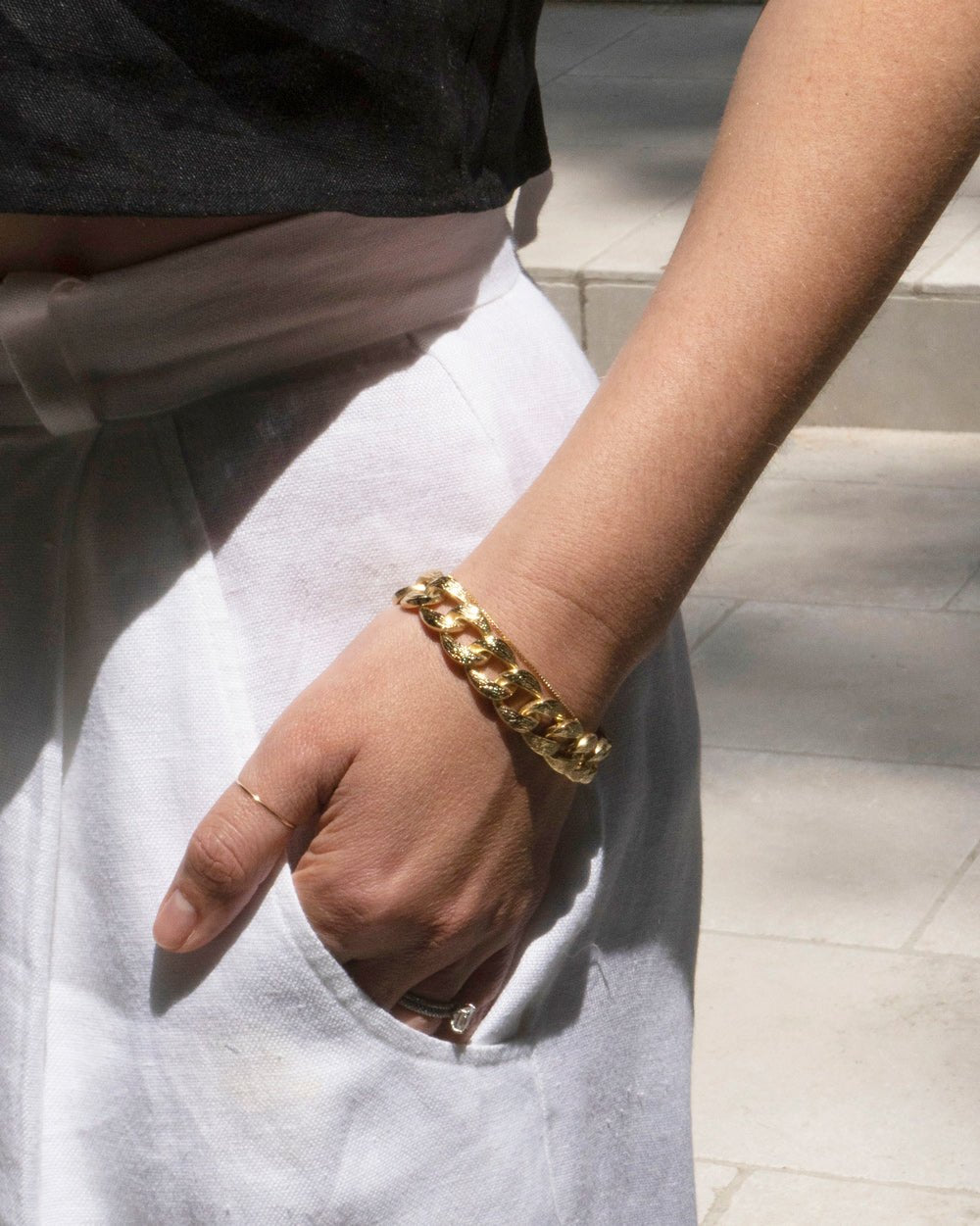 ZOLI BOLD LINK BRACELET - Shop Cupcakes and Cashmere