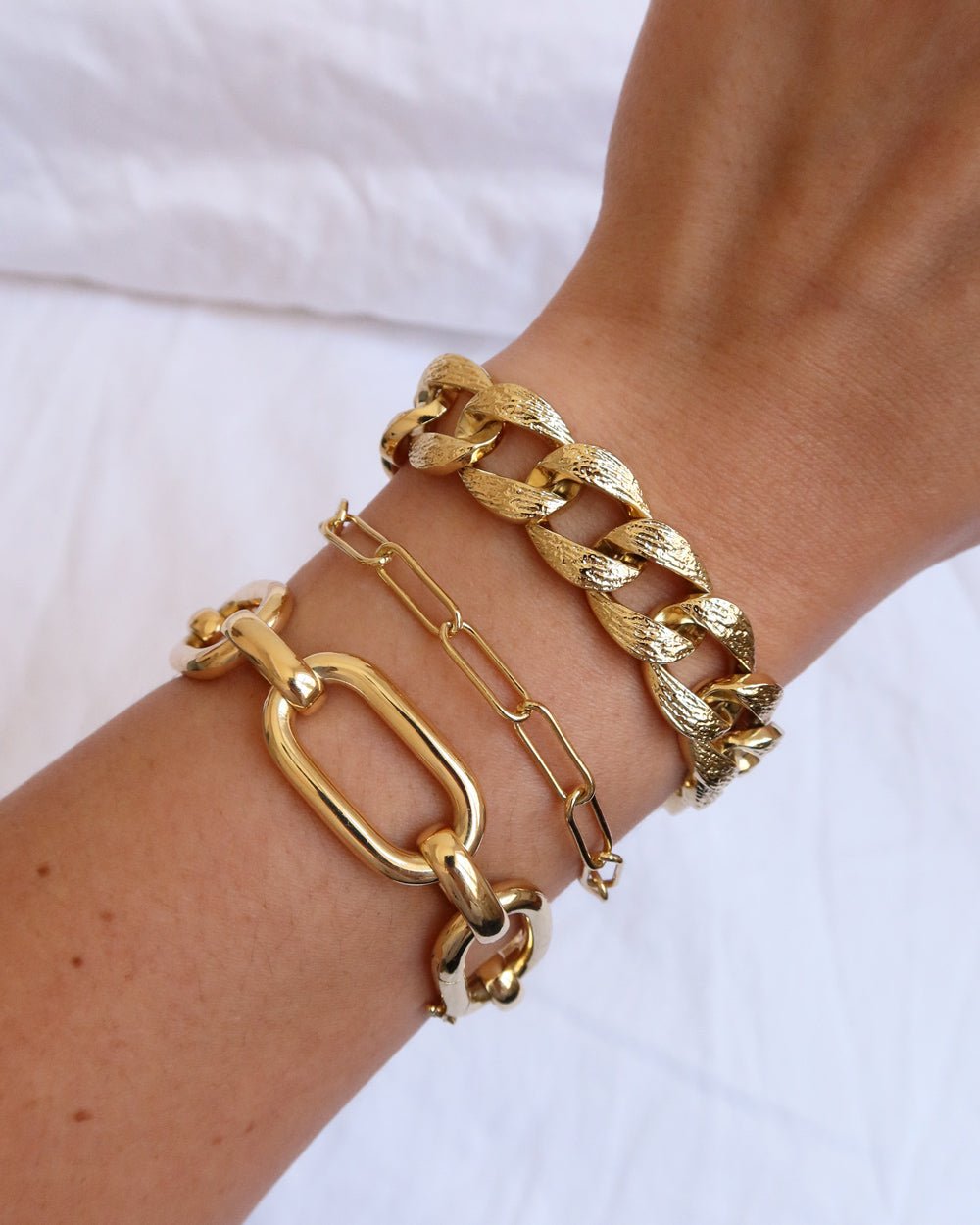 ZOLI BOLD LINK BRACELET - Shop Cupcakes and Cashmere
